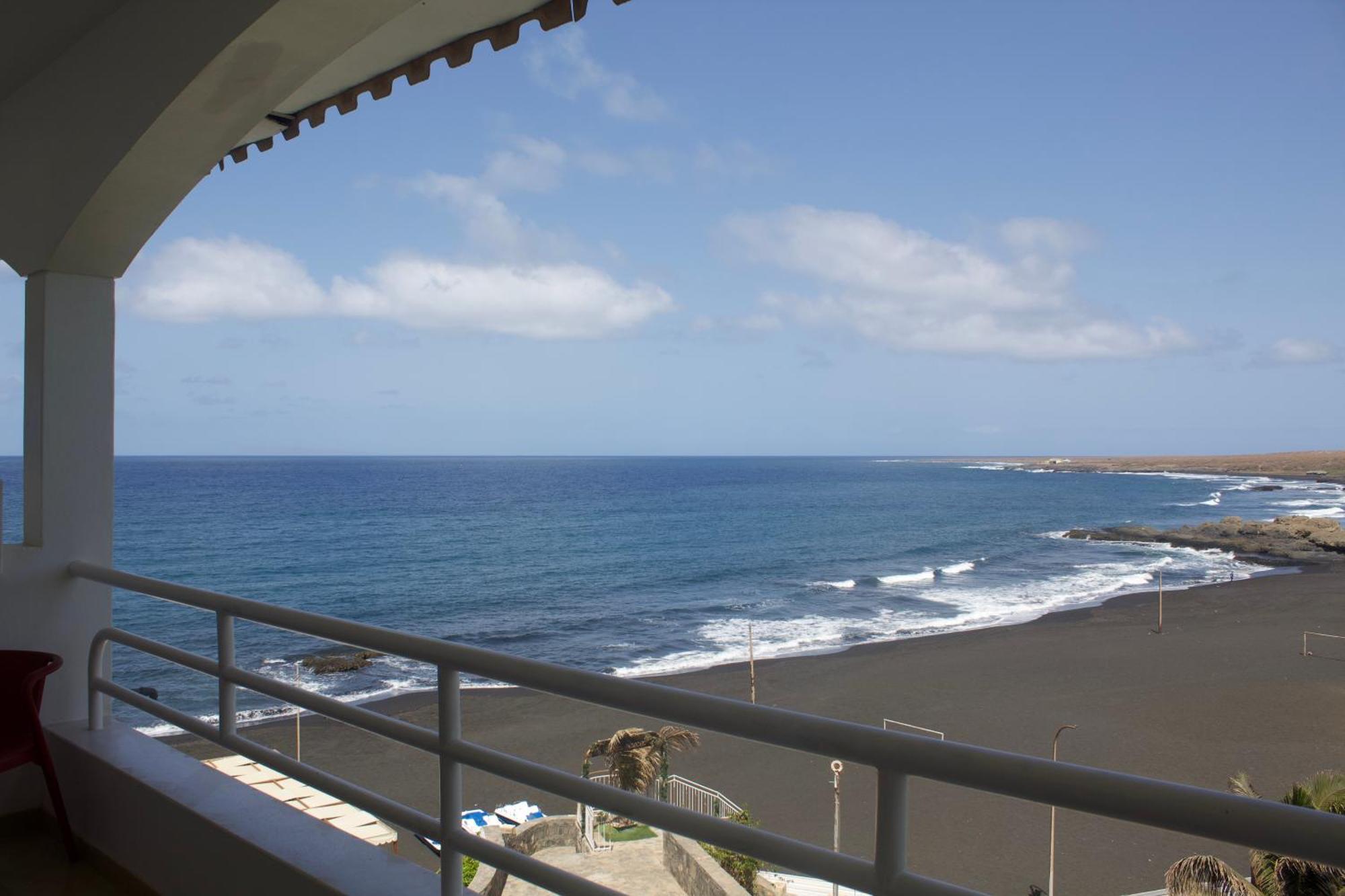 Falucho Paradise Beach Pedra Badejo  Exteriör bild